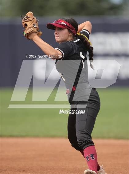 Thumbnail 2 in Bingham vs. Herriman (UHSAA 6A Final) photogallery.