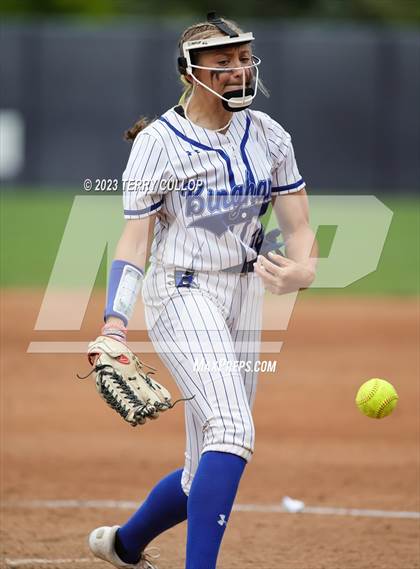 Thumbnail 2 in Bingham vs. Herriman (UHSAA 6A Final) photogallery.