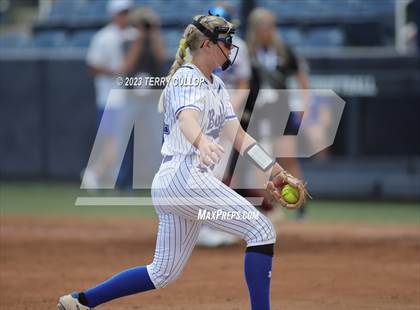 Thumbnail 3 in Bingham vs. Herriman (UHSAA 6A Final) photogallery.