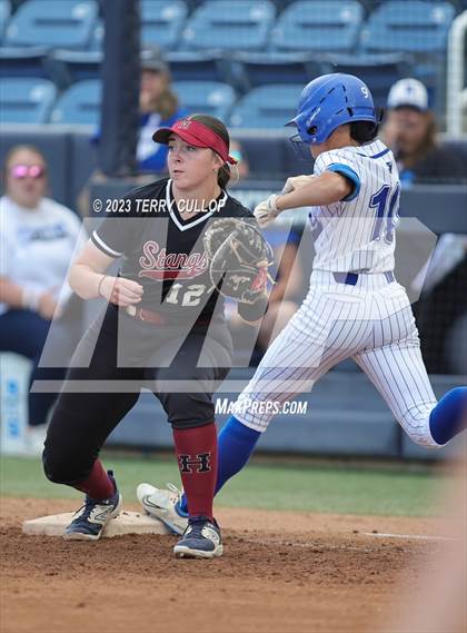 Thumbnail 1 in Bingham vs. Herriman (UHSAA 6A Final) photogallery.