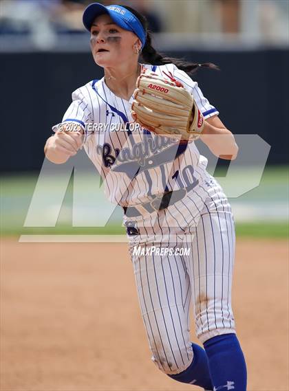Thumbnail 2 in Bingham vs. Herriman (UHSAA 6A Final) photogallery.