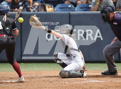 Thumbnail 3 in Bingham vs. Herriman (UHSAA 6A Final) photogallery.