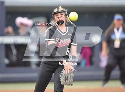 Thumbnail 1 in Bingham vs. Herriman (UHSAA 6A Final) photogallery.