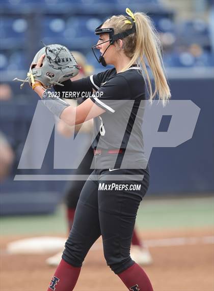 Thumbnail 3 in Bingham vs. Herriman (UHSAA 6A Final) photogallery.