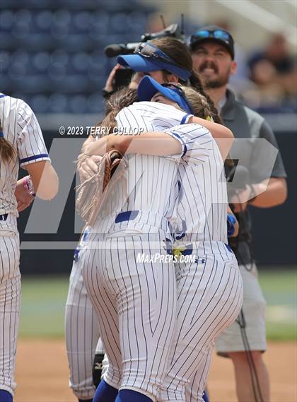 Thumbnail 3 in Bingham vs. Herriman (UHSAA 6A Final) photogallery.