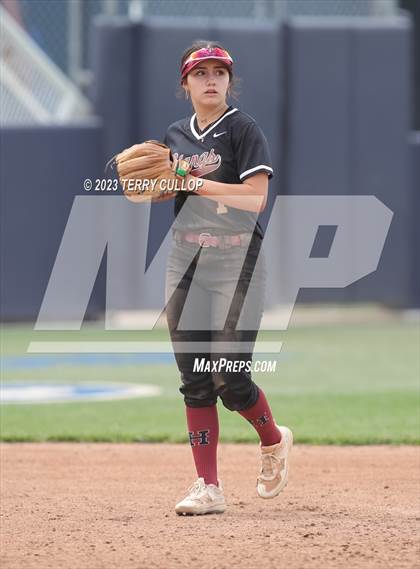 Thumbnail 3 in Bingham vs. Herriman (UHSAA 6A Final) photogallery.