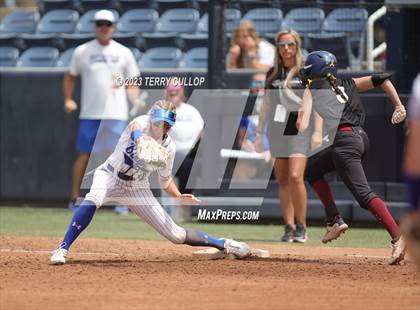 Thumbnail 3 in Bingham vs. Herriman (UHSAA 6A Final) photogallery.