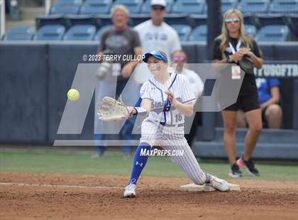Thumbnail 2 in Bingham vs. Herriman (UHSAA 6A Final) photogallery.