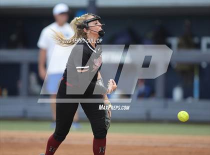 Thumbnail 3 in Bingham vs. Herriman (UHSAA 6A Final) photogallery.