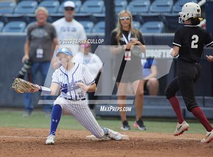 Thumbnail 1 in Bingham vs. Herriman (UHSAA 6A Final) photogallery.