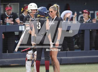 Thumbnail 2 in Bingham vs. Herriman (UHSAA 6A Final) photogallery.