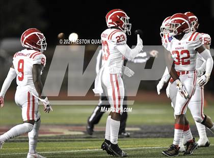 Thumbnail 2 in Mater Dei @ JSerra Catholic photogallery.