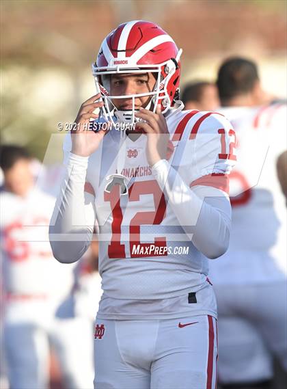 Thumbnail 1 in Mater Dei @ JSerra Catholic photogallery.