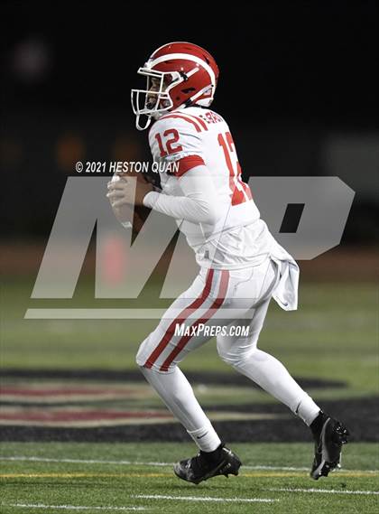 Thumbnail 3 in Mater Dei @ JSerra Catholic photogallery.