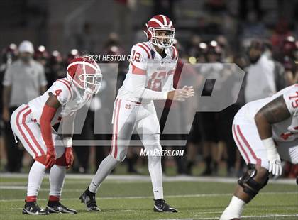 Thumbnail 2 in Mater Dei @ JSerra Catholic photogallery.