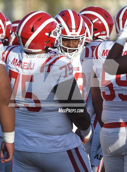 Thumbnail 3 in Mater Dei @ JSerra Catholic photogallery.