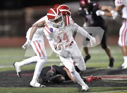 Thumbnail 1 in Mater Dei @ JSerra Catholic photogallery.