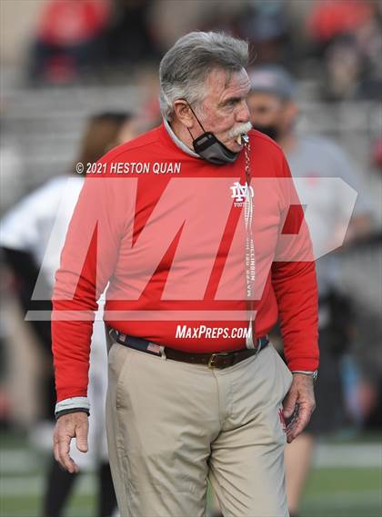 Thumbnail 1 in Mater Dei @ JSerra Catholic photogallery.