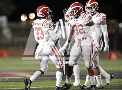 Thumbnail 3 in Mater Dei @ JSerra Catholic photogallery.