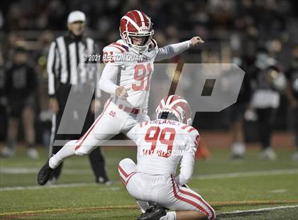 Thumbnail 2 in Mater Dei @ JSerra Catholic photogallery.