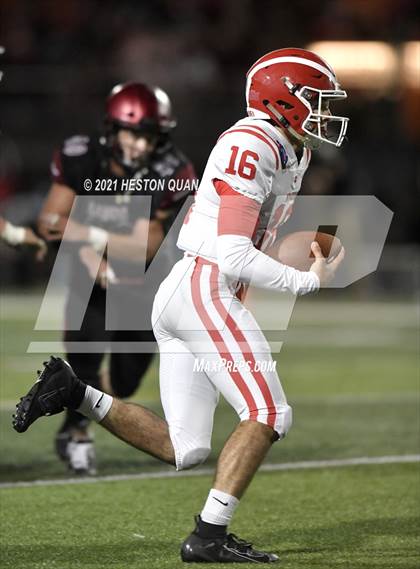 Thumbnail 1 in Mater Dei @ JSerra Catholic photogallery.