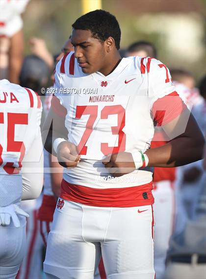 Thumbnail 3 in Mater Dei @ JSerra Catholic photogallery.