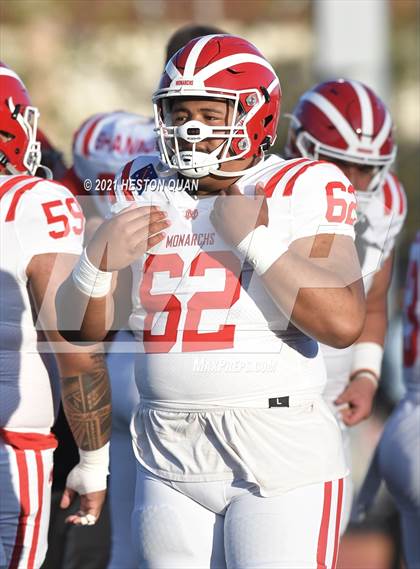 Thumbnail 3 in Mater Dei @ JSerra Catholic photogallery.