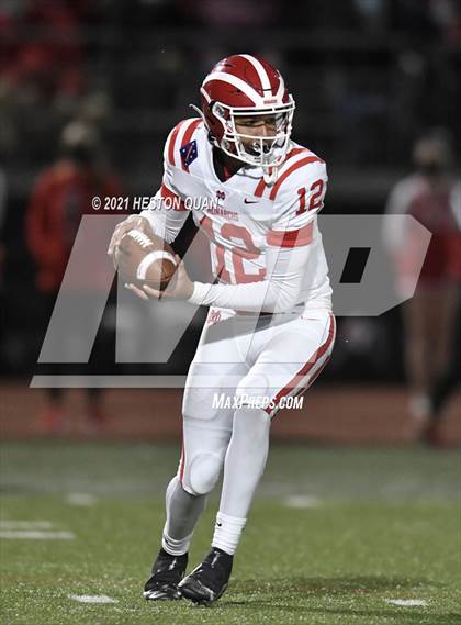 Thumbnail 3 in Mater Dei @ JSerra Catholic photogallery.