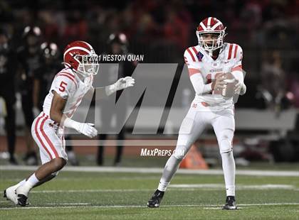 Thumbnail 3 in Mater Dei @ JSerra Catholic photogallery.