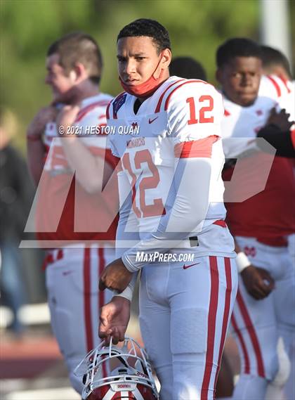 Thumbnail 2 in Mater Dei @ JSerra Catholic photogallery.
