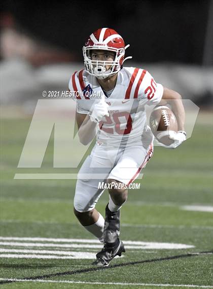 Thumbnail 1 in Mater Dei @ JSerra Catholic photogallery.