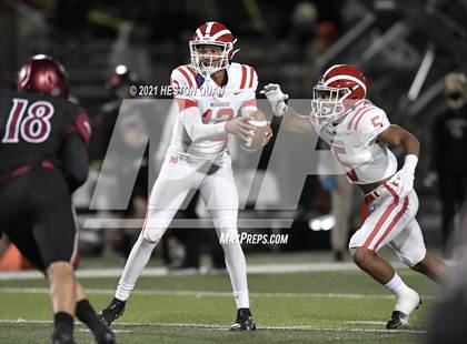 Thumbnail 2 in Mater Dei @ JSerra Catholic photogallery.