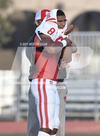 Thumbnail 3 in Mater Dei @ JSerra Catholic photogallery.