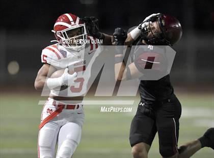 Thumbnail 3 in Mater Dei @ JSerra Catholic photogallery.