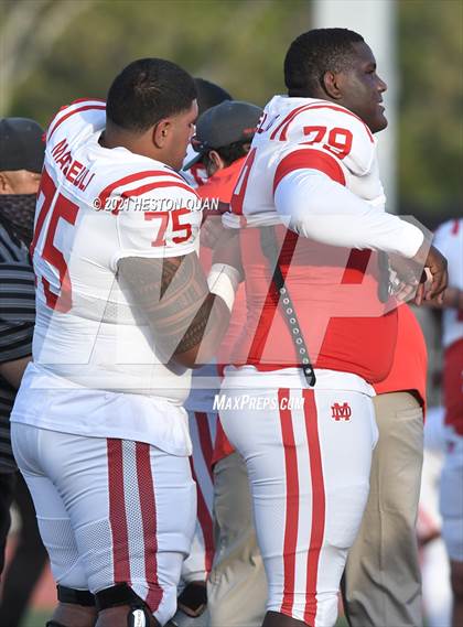 Thumbnail 2 in Mater Dei @ JSerra Catholic photogallery.