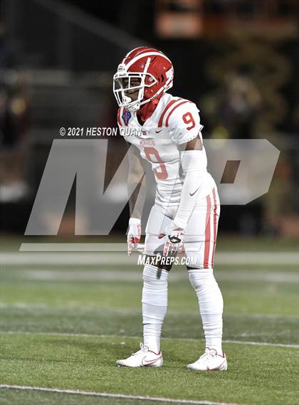 Thumbnail 2 in Mater Dei @ JSerra Catholic photogallery.