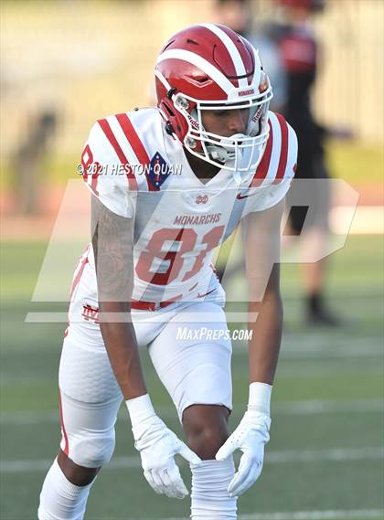 Thumbnail 3 in Mater Dei @ JSerra Catholic photogallery.
