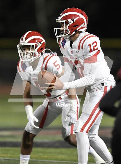 Thumbnail 2 in Mater Dei @ JSerra Catholic photogallery.