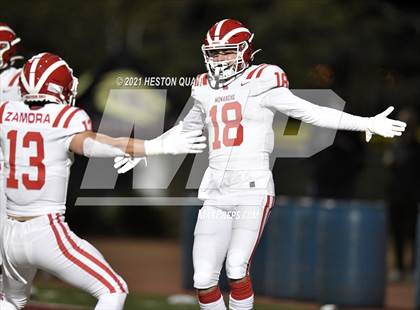 Thumbnail 3 in Mater Dei @ JSerra Catholic photogallery.