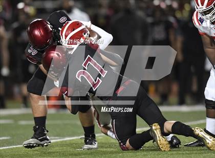Thumbnail 3 in Mater Dei @ JSerra Catholic photogallery.