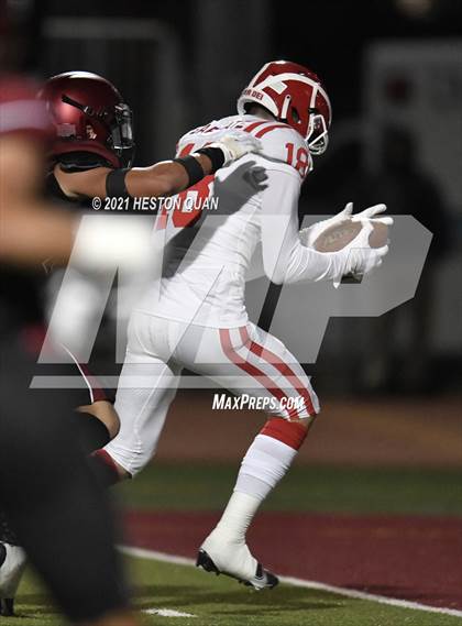 Thumbnail 1 in Mater Dei @ JSerra Catholic photogallery.
