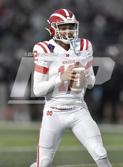Thumbnail 1 in Mater Dei @ JSerra Catholic photogallery.