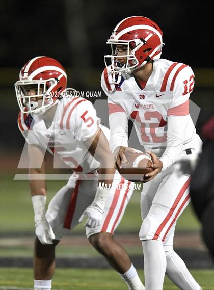 Thumbnail 1 in Mater Dei @ JSerra Catholic photogallery.