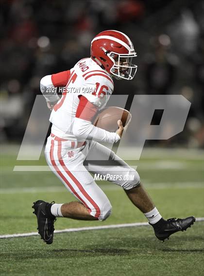 Thumbnail 3 in Mater Dei @ JSerra Catholic photogallery.