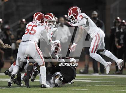 Thumbnail 3 in Mater Dei @ JSerra Catholic photogallery.
