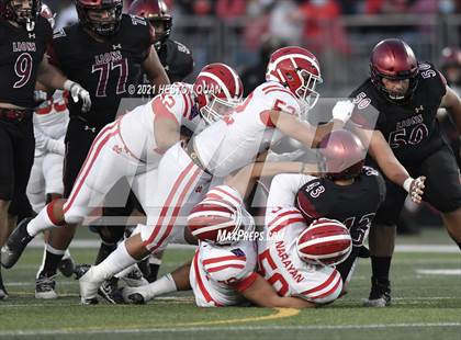 Thumbnail 2 in Mater Dei @ JSerra Catholic photogallery.