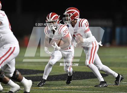 Thumbnail 2 in Mater Dei @ JSerra Catholic photogallery.