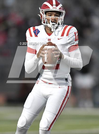 Thumbnail 2 in Mater Dei @ JSerra Catholic photogallery.