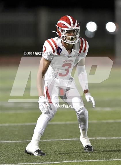 Thumbnail 3 in Mater Dei @ JSerra Catholic photogallery.