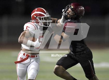 Thumbnail 2 in Mater Dei @ JSerra Catholic photogallery.